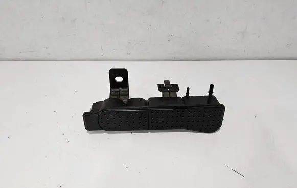 Opel Corsa F Active carbon filter fuel vapour canister 9829656180