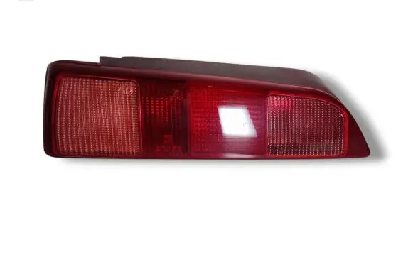 Alfa Romeo 145 - 146 Rear/tail lights 37190751