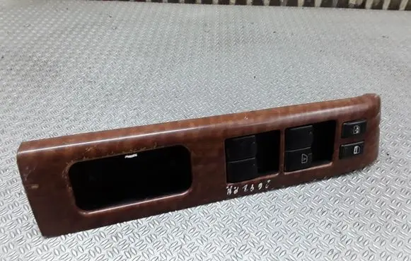Nissan Prairie Electric window control switch 25401CY05A