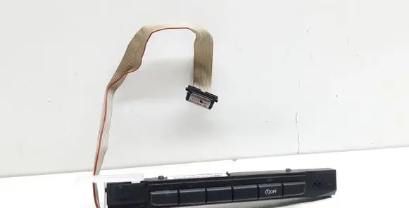 Traction control (ASR) switch