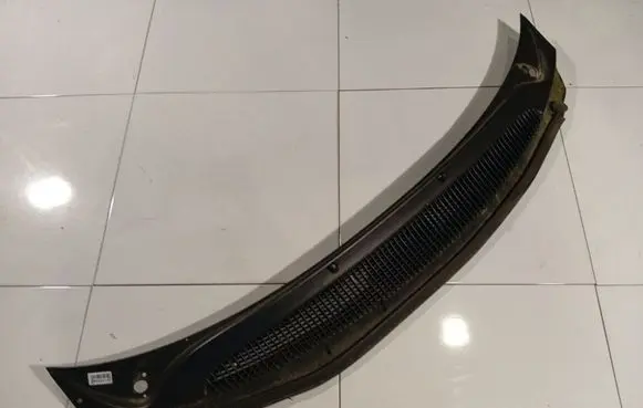 Chrysler Voyager Wiper trim