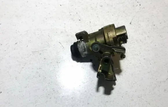 Audi A4 S4 B6 8E 8H Tailgate/trunk/boot lock/catch/latch 8e0827573