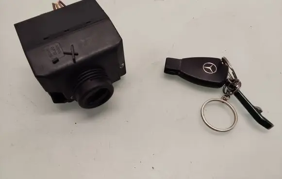 Mercedes-Benz C W203 Ignition lock 2095450508