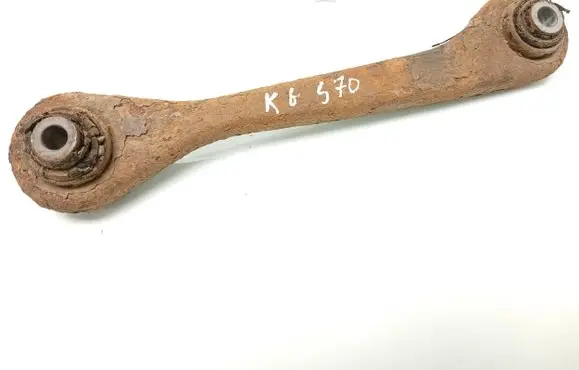 Volkswagen Tiguan Rear control arm