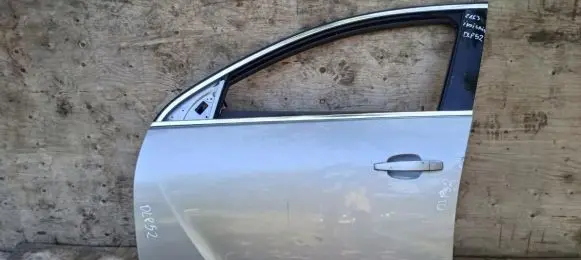 Opel Insignia A Front door