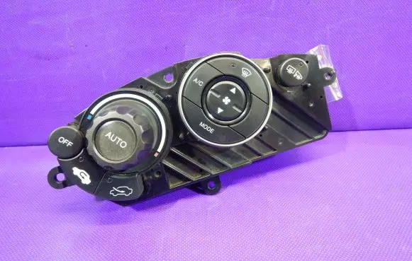 Honda Civic Interior fan control switch 79600SMJE4