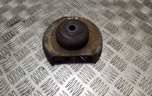Renault Trafic II (X83) Coil spring mount 8200904006