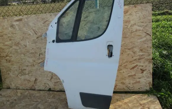 Fiat Ducato Front door
