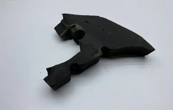 Fender foam support/seal