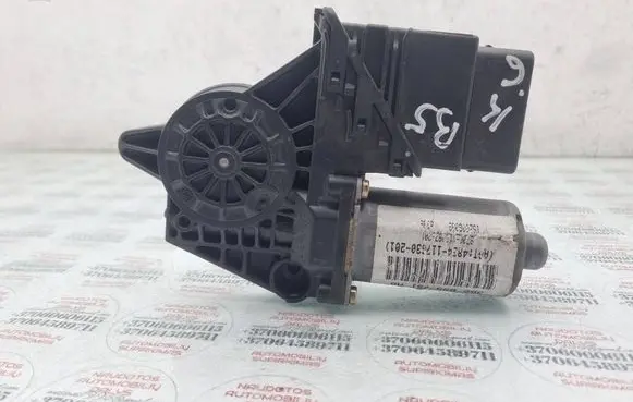Volkswagen PASSAT B5 Rear door window regulator motor 3B9839751AB