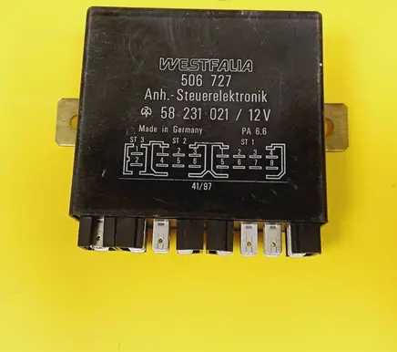 Alfa Romeo 156 Tow bar trailer control unit/module 506727 58231021