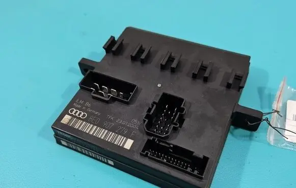 Audi A4 S4 B6 8E 8H Central body control module 8E0907279F IMPRK1572310