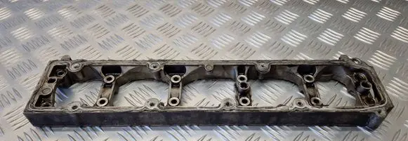 Peugeot 406 Other cylinder head part 9630377610