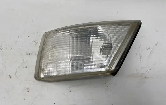 Iveco Daily 3rd gen Front indicator light 1315106148