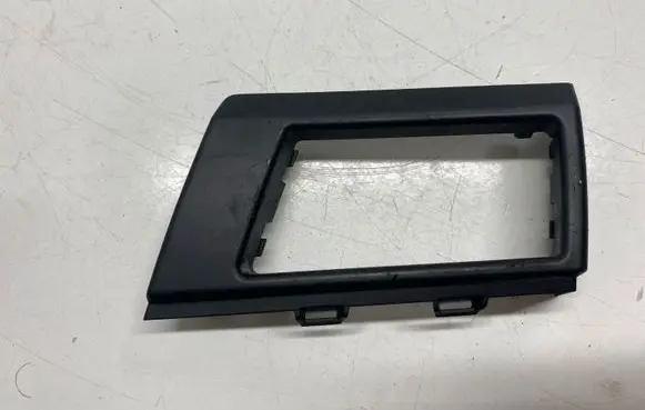 BMW 3 E92 E93 Centre console side trim front 
