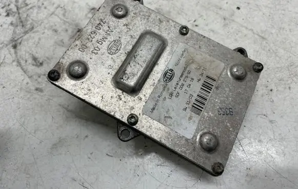 Mercedes-Benz E W211 Headlight ballast module Xenon 5DF008279