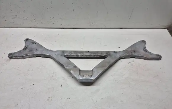 Audi A8 S8 D4 4H Other engine bay part 4H0806151B