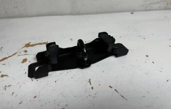 Ford Kuga I Rear door lock loop/hook striker 8V41S404B12AA