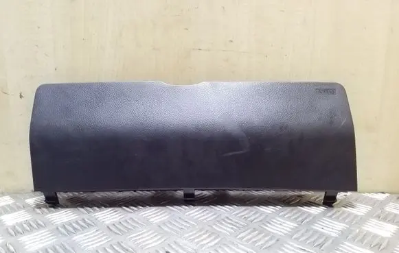 Knee airbag