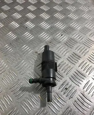 Audi A6 Allroad C6 Headlight washer pump 3B7955681