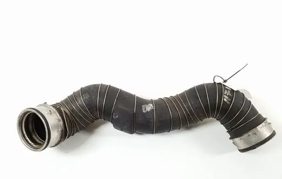 Mercedes-Benz C W203 Intercooler hose/pipe A2035280782