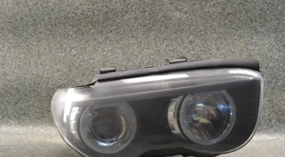 BMW 7 E65 E66 Headlight/headlamp dust cover 155037