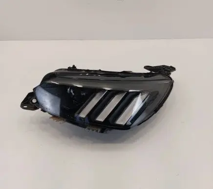 Peugeot 208 Headlight/headlamp 9823194180 01FCBPL126 A1290123733