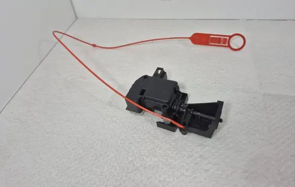 Mercedes-Benz E W212 Fuel tank cap lock A2048200072