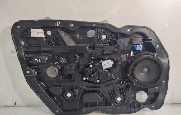 KIA Ceed Front door window regulator with motor 82470A2331