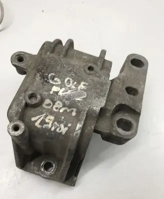 Volkswagen Golf V Engine mount bracket 3618372