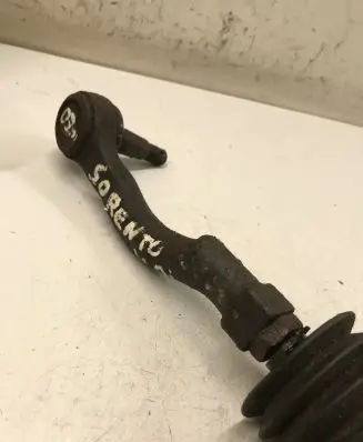 KIA Sorento Steering tie rod 