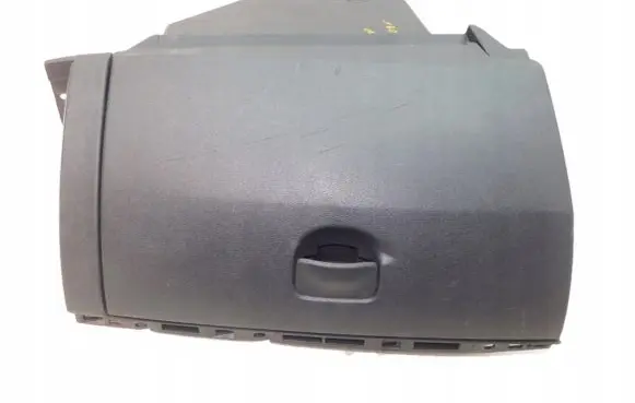 Renault Clio III Glove box set 8200475689