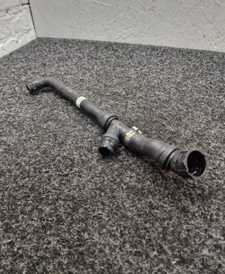 BMW i5 G60 Coolant pipe/hose 8490278