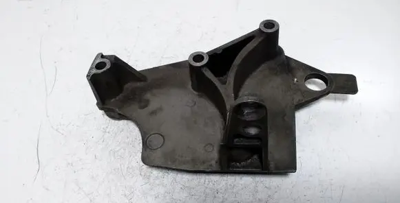 Nissan Micra Engine mounting bracket 8200206982
