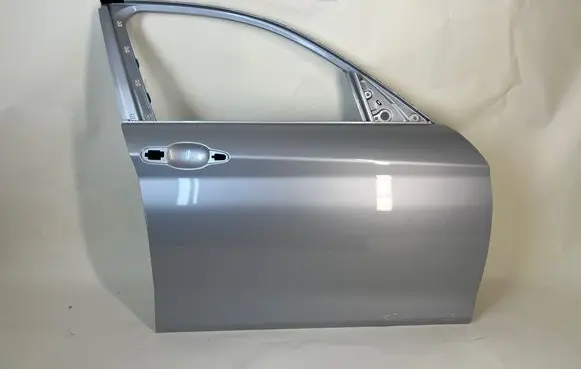 BMW 1 F20 F21 Front door 41009628760 479282