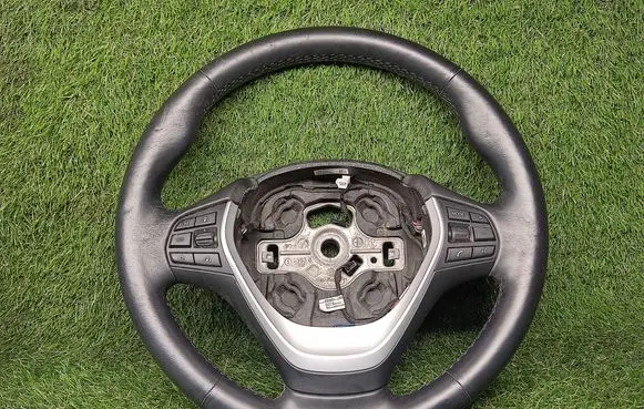 BMW 4 F36 Gran coupe Steering wheel 7468008 746800801 94911181