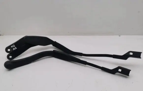Mercedes-Benz CLS C218 X218 Windshield/front glass wiper blade 