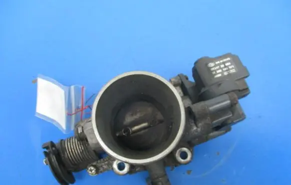 KIA Sephia Throttle body valve 