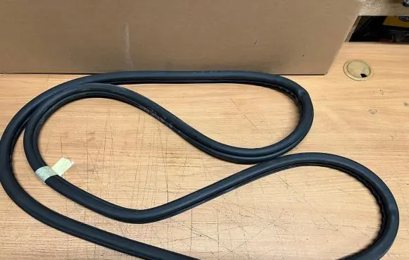 Volkswagen Golf Sportsvan Rear door rubber seal (on body) 510867914D