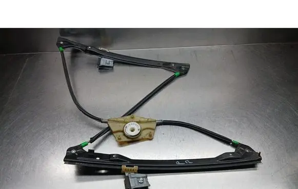 Seat Leon (1M) Front door window regulator with motor 