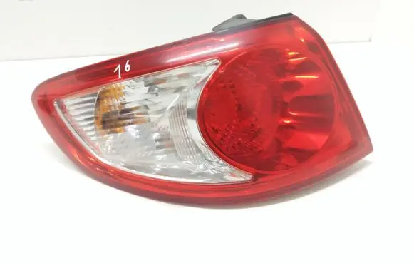 Hyundai Santa Fe Rear/tail lights 924012B000
