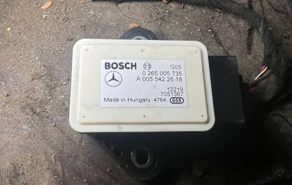 Mercedes-Benz E W212 ESP acceleration yaw rate sensor A0055422618 0055422618