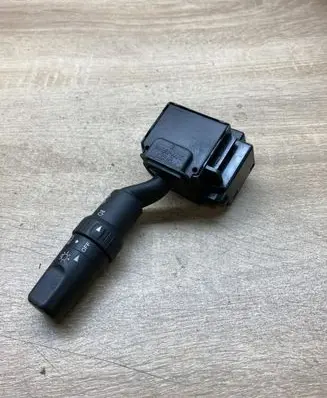 Mazda 5 Indicator stalk 17D682
