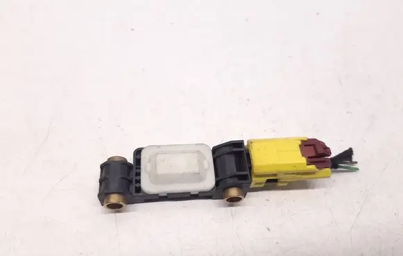 Audi A4 S4 B7 8E 8H Airbag deployment crash/impact sensor 8E0959643B 190406 600672