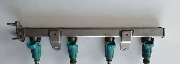 Hyundai i20 (PB PBT) Fuel injectors set 