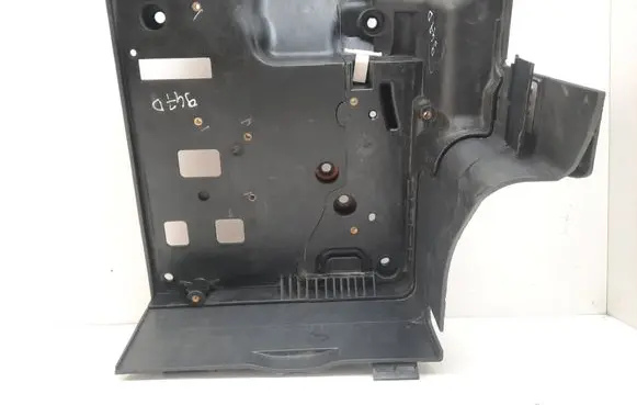 Land Rover Range Rover Sport L320 Battery tray 8H2218N378AB AH2218N378AB DWM500021