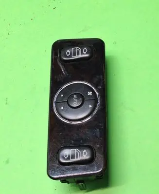 Mercedes-Benz ML W163 Electric window control switch A1638200526 03420630 2004061620