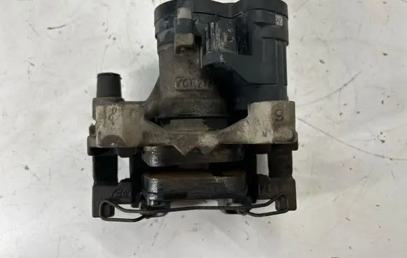 Volkswagen Tiguan Allspace Rear brake caliper 3Q0615406 3Q0615406AA