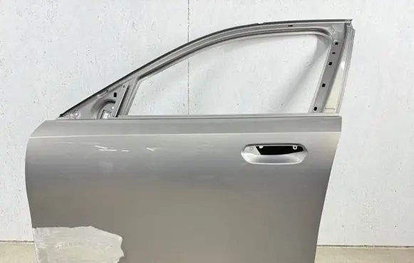 BMW 5 G60 Front door