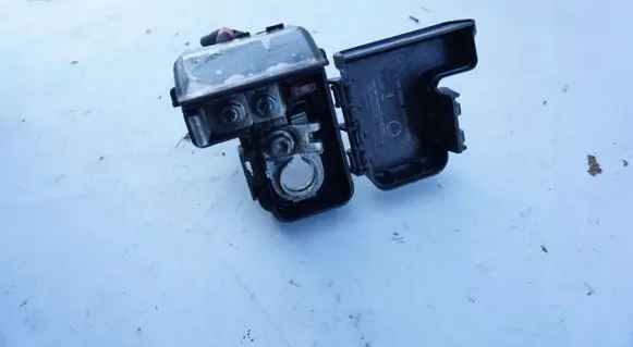 KIA Rio Positive cable (battery) 